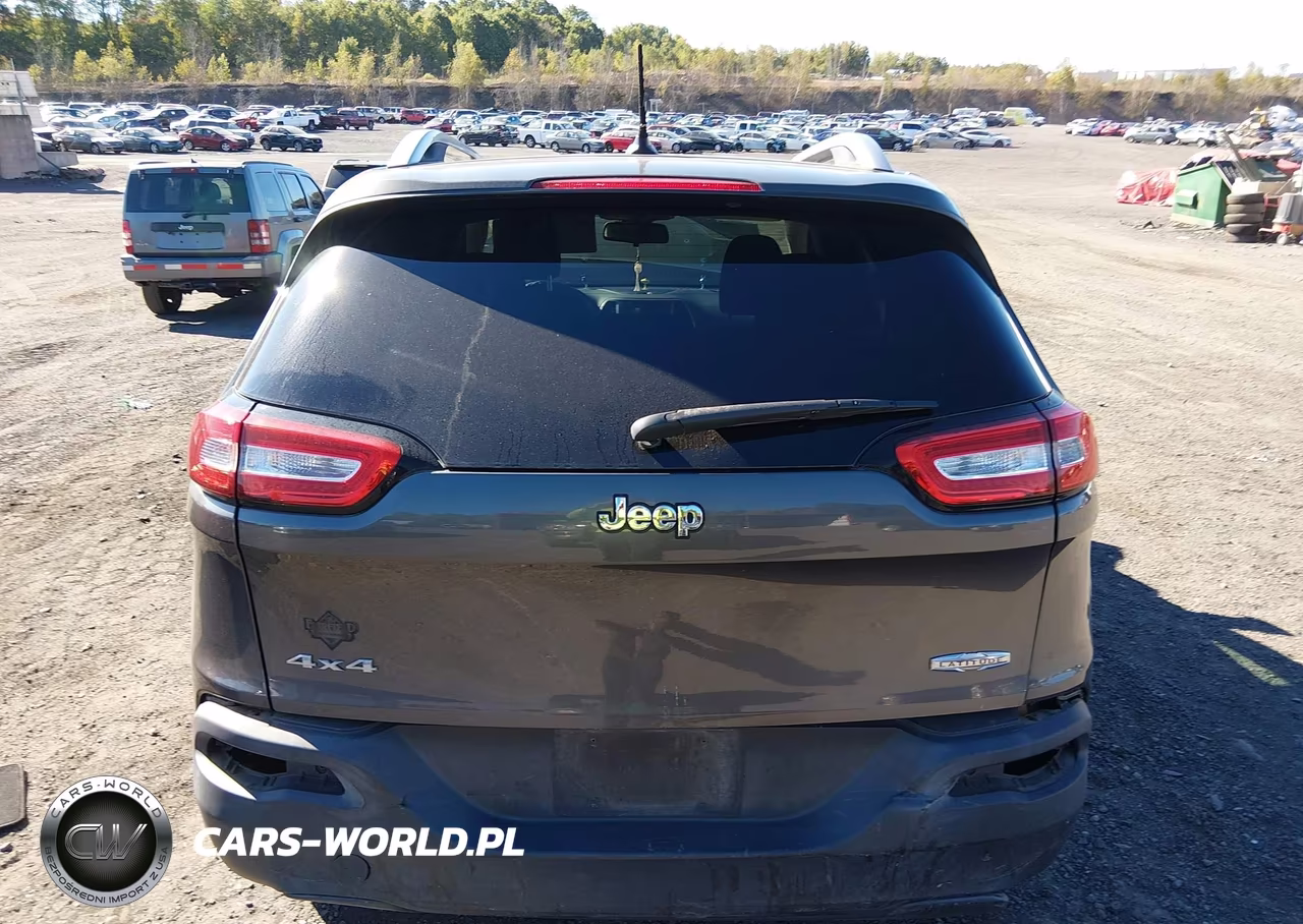 2014 Jeep Cherokee Latitude VIN:1C4PJMCB4EW139097 - 15