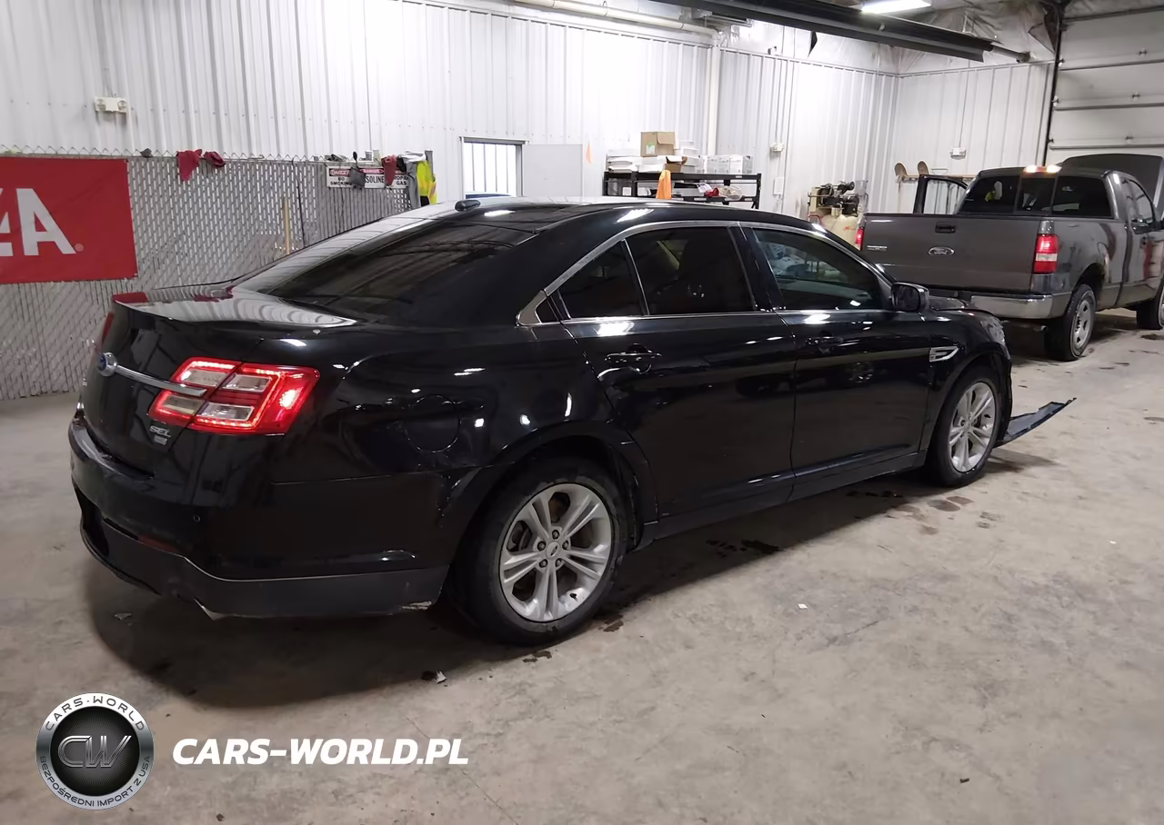 2015 Ford Taurus Sel VIN:1FAHP2H8XFG164513 - 4