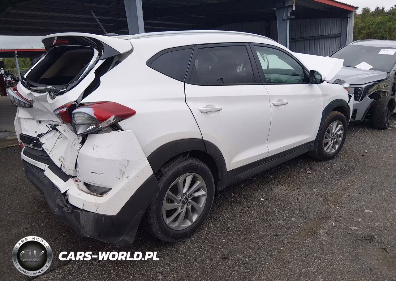 2016 Hyundai Tucson Se VIN:KM8J33A48GU027671 - 4