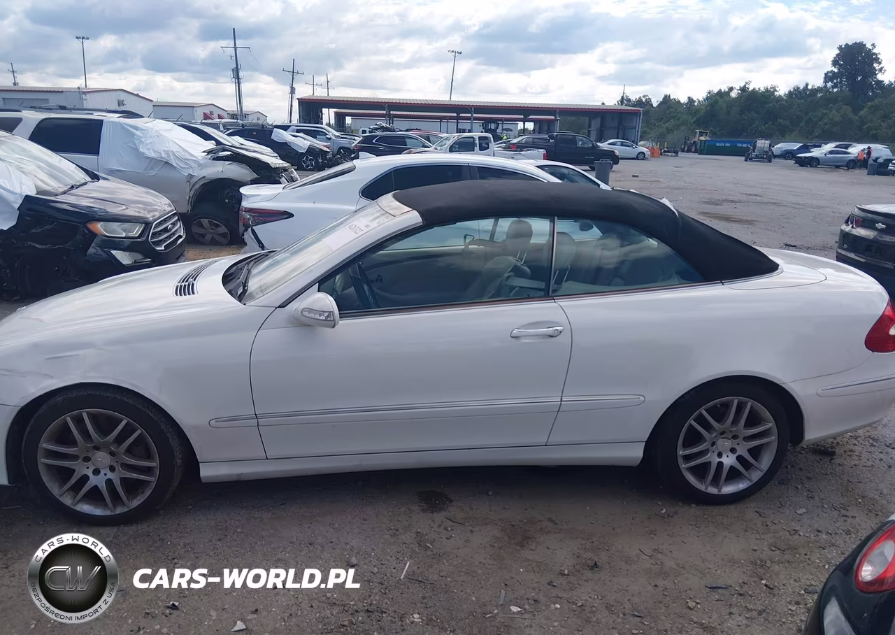 2009 Mercedes-Benz Clk 350 VIN:WDBTK56F79T105824 - 14