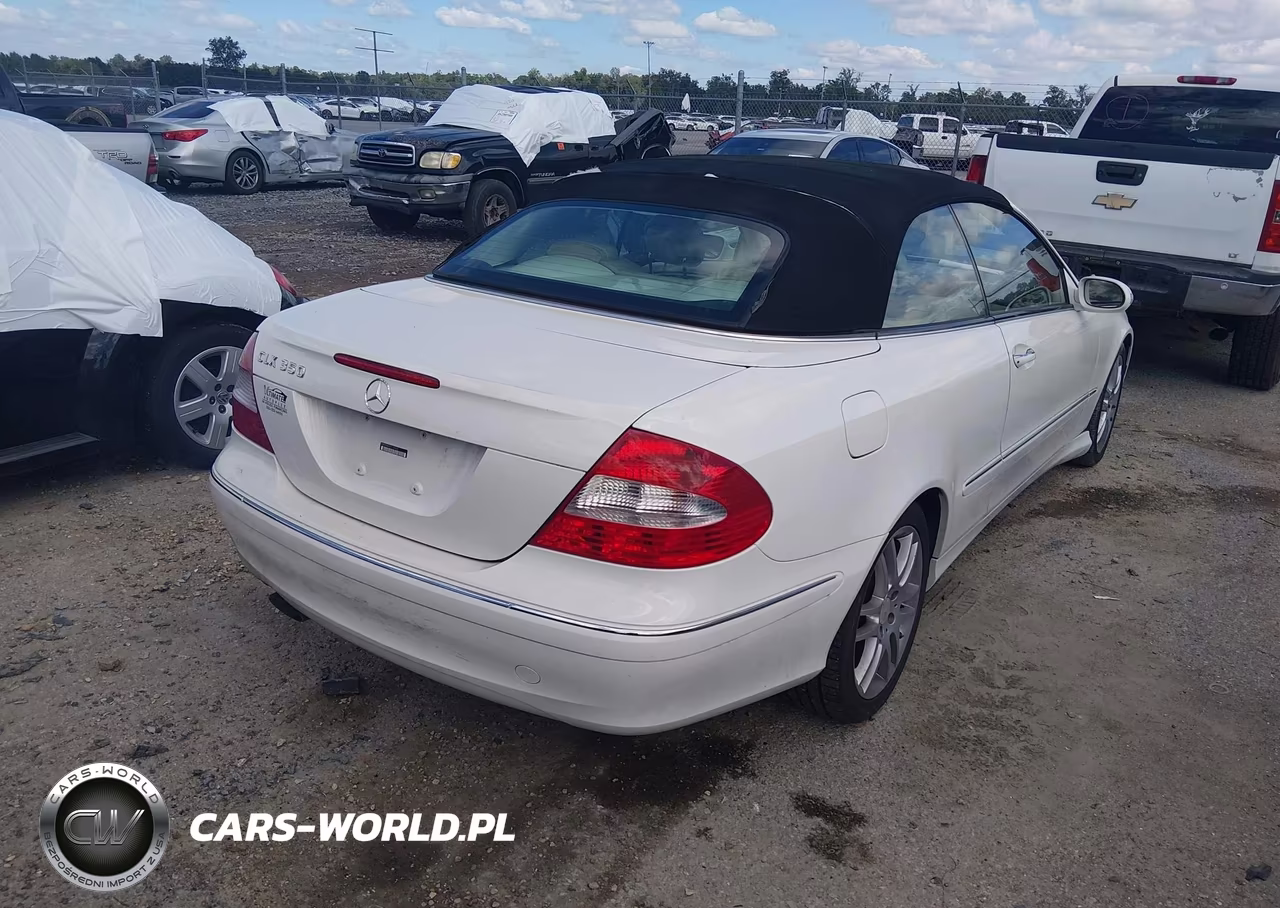 2009 Mercedes-Benz Clk 350 VIN:WDBTK56F79T105824 - 4