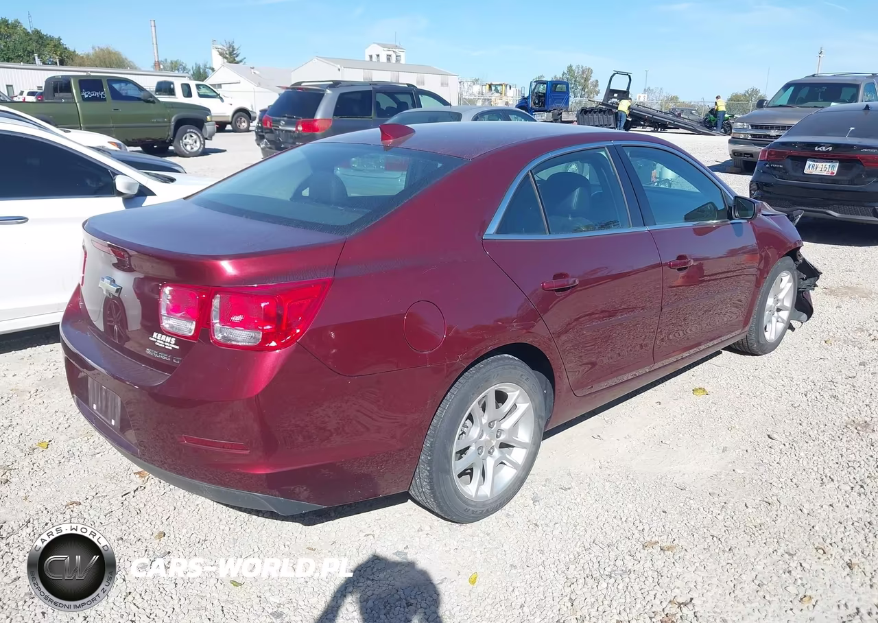 2015 Chevrolet Malibu 1Lt VIN:1G11C5SLXFF248397 - 4
