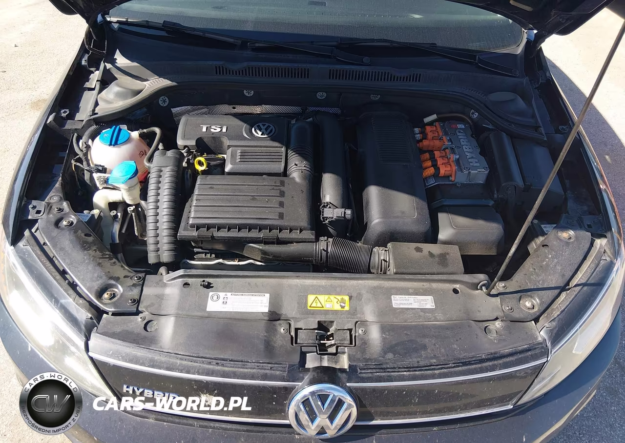 2016 Volkswagen Jetta Hybrid Sel Premium VIN:3VW637AJ9GM344934 - 10