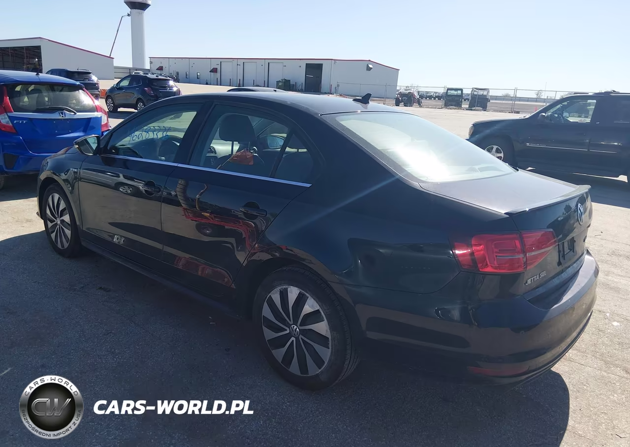 2016 Volkswagen Jetta Hybrid Sel Premium VIN:3VW637AJ9GM344934 - 3