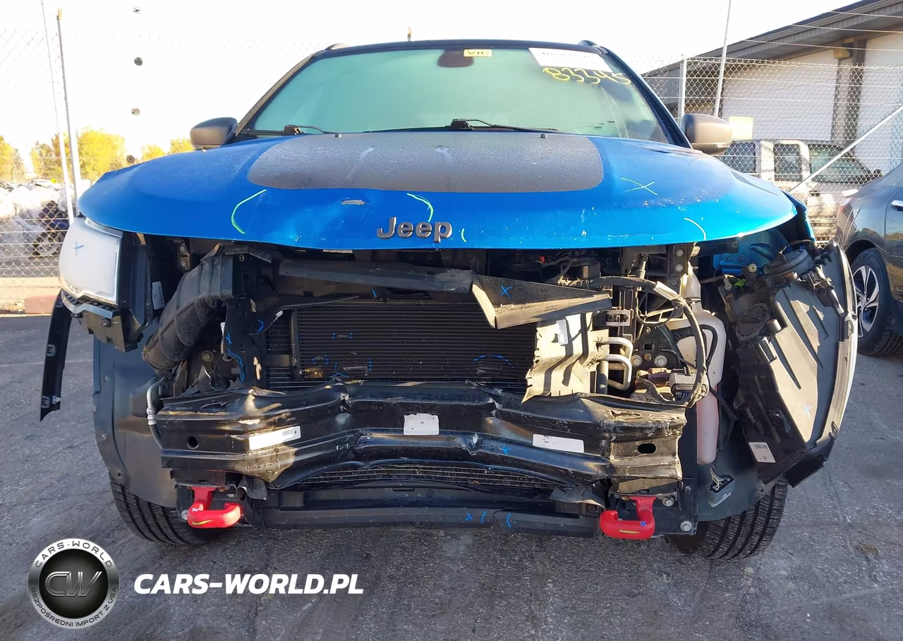 2018 Jeep Compass Trailhawk 4X4 VIN:3C4NJDDB4JT307438 - 12