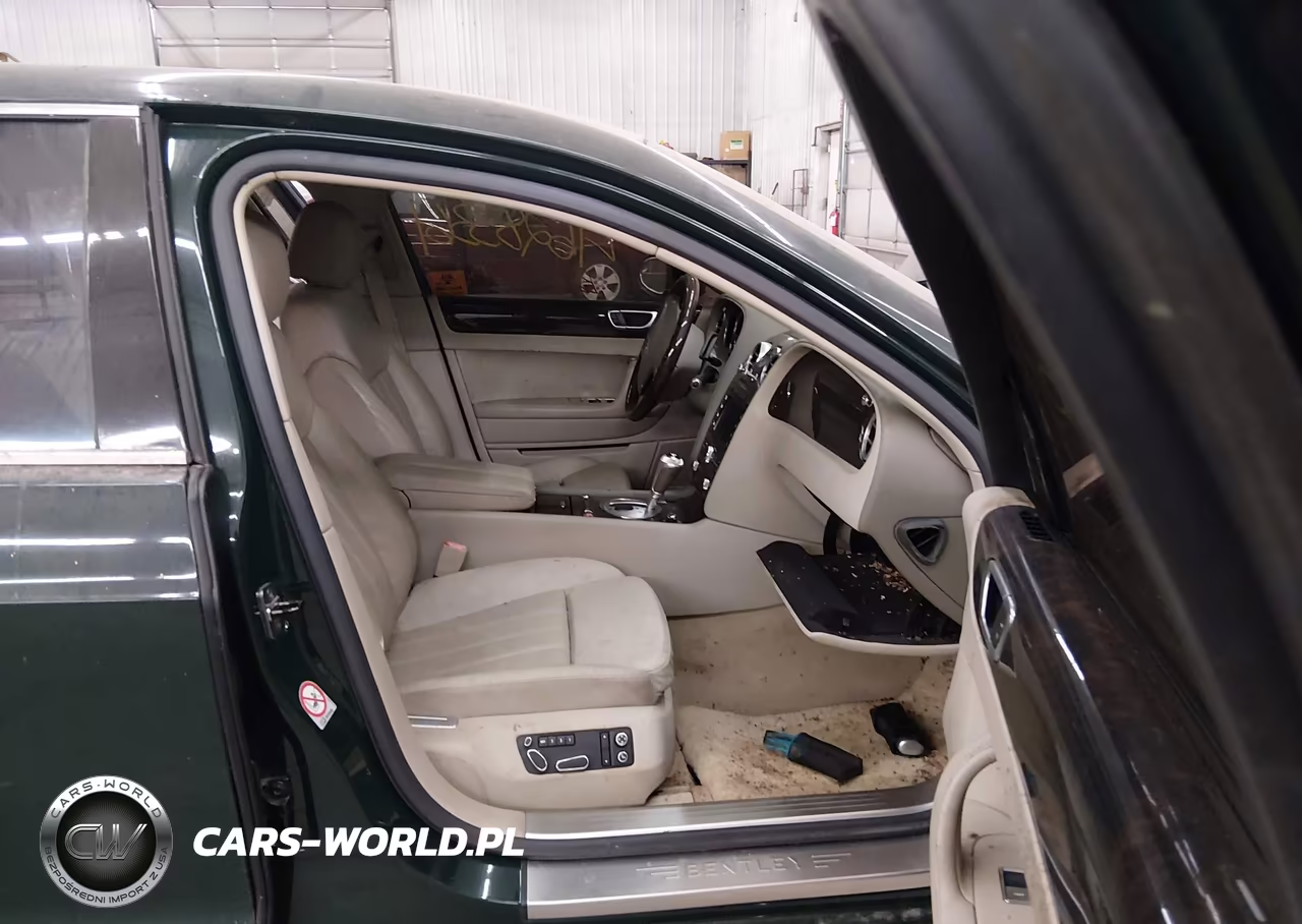 2007 Bentley Continental Flying Spur VIN:SCBBR93W47C040130 - 5
