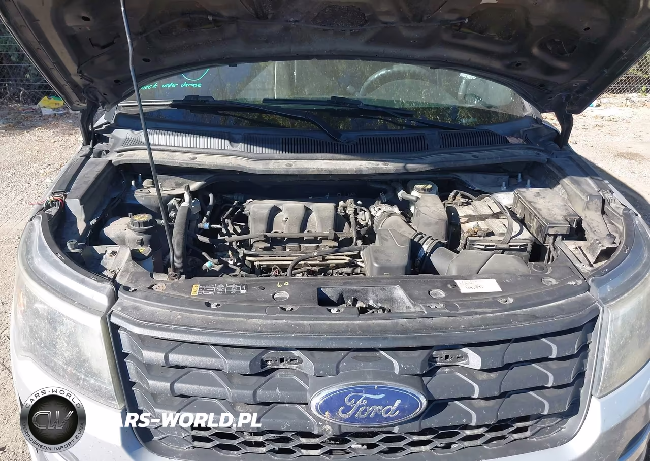 2016 Ford Utility Police Interceptor VIN:1FM5K8AR9GGD05943 - 10