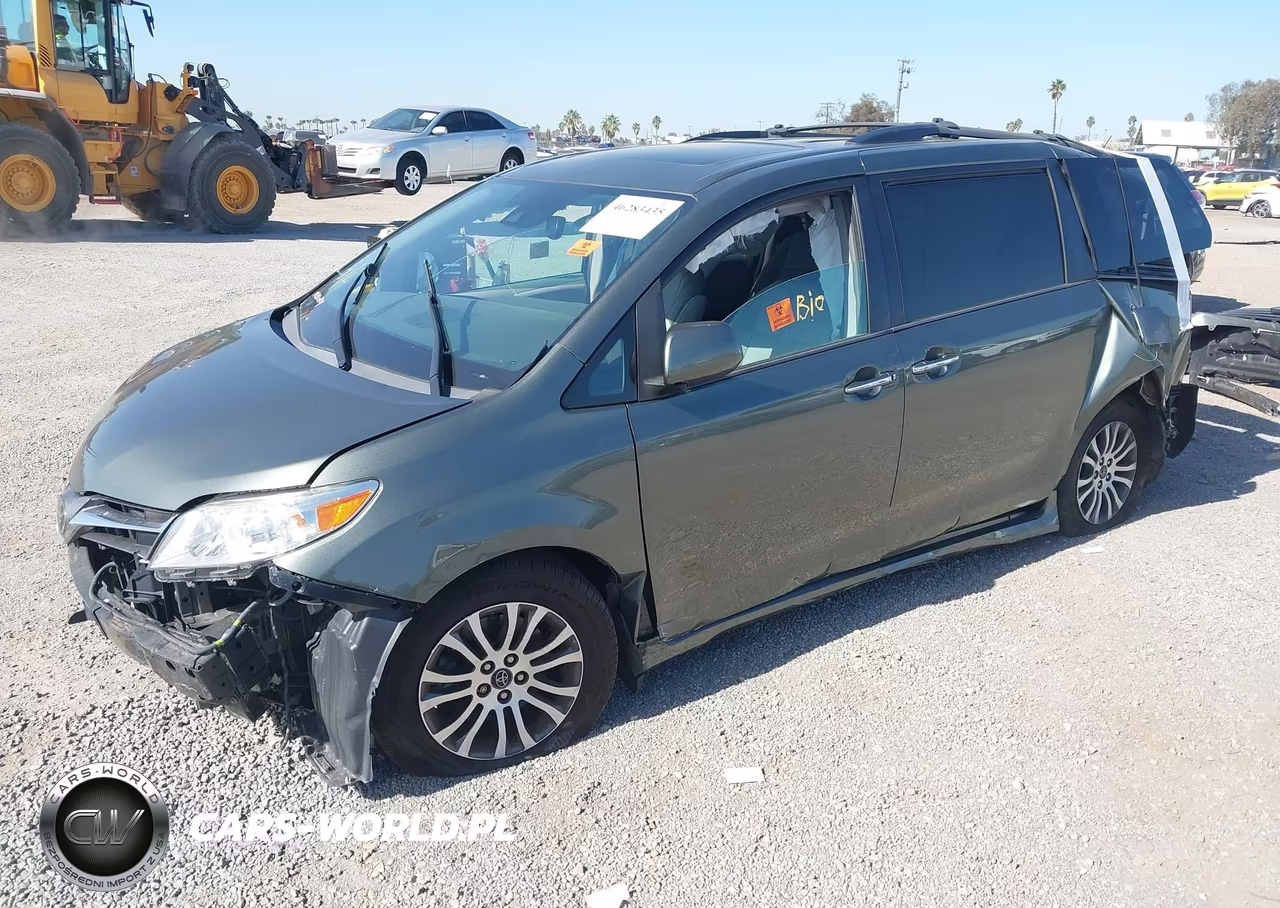 2018 Toyota Sienna Xle 7 Passenger VIN:5TDYZ3DC9JS933814 - 2
