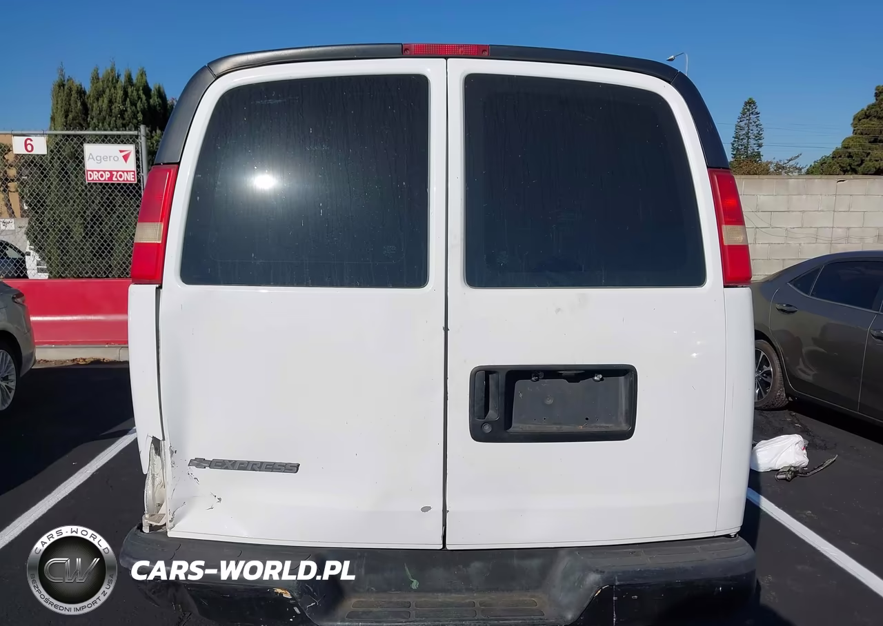 2006 Chevrolet Express Work Van VIN:1GCHG352461144003 - 18
