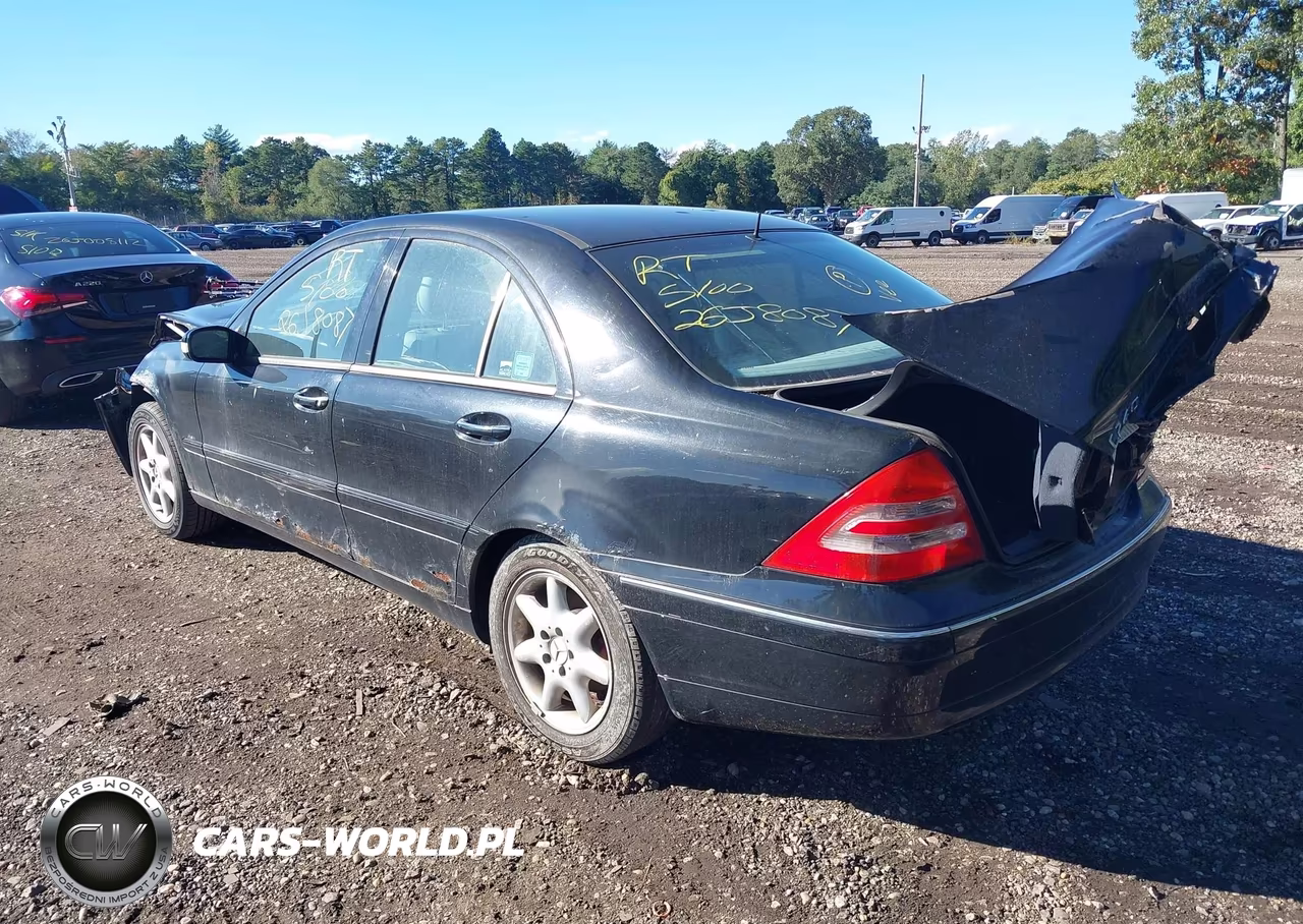 2002 Mercedes-Benz C 240 VIN:WDBRF61J92F267958 - 3