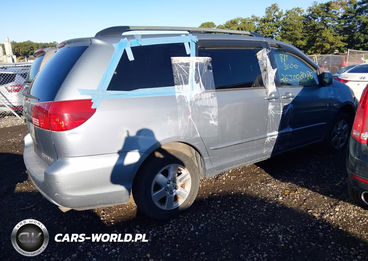 2004 Toyota Sienna Xle VIN:5TDZA22C24S118660 - 4