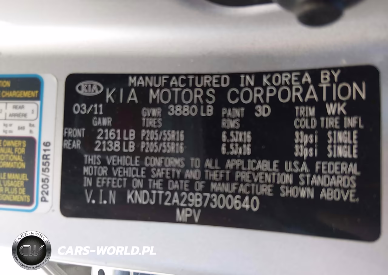 2011 Kia Soul + VIN:KNDJT2A29B7300640 - 9