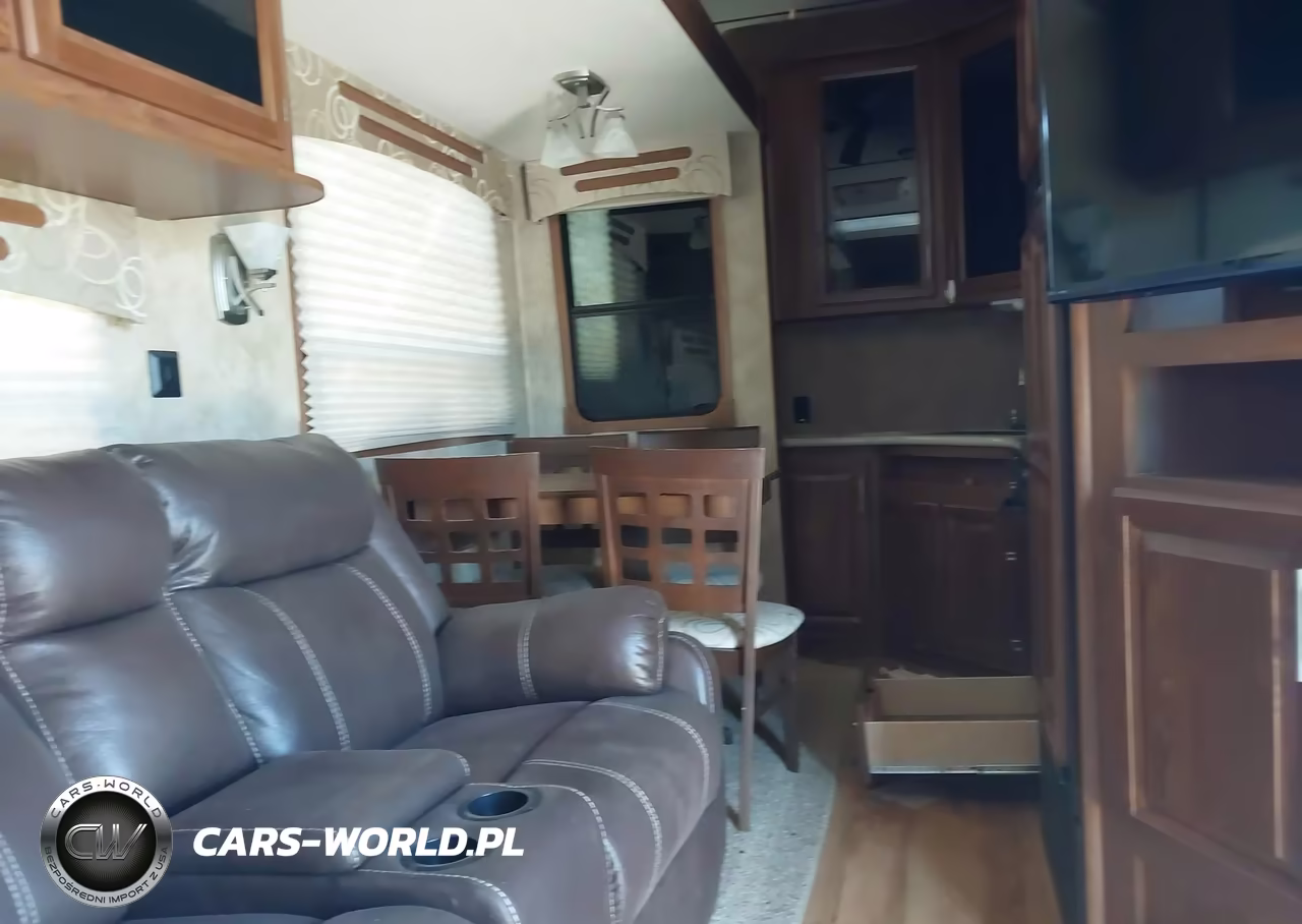 2014 Cruiser Travel Trailer VIN:4V0FC3122EE012900 - 5