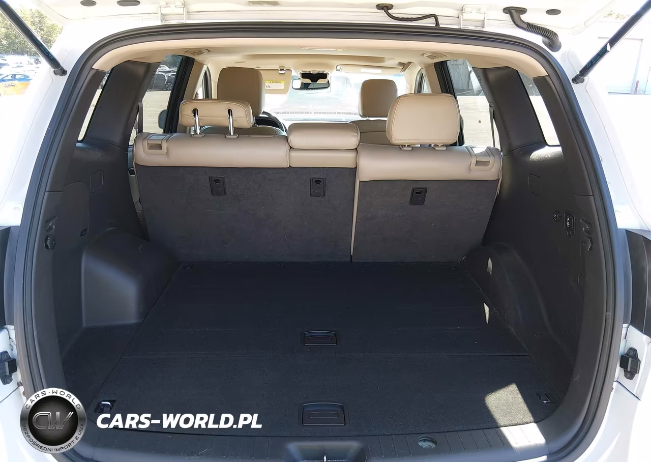 2011 Hyundai Santa Fe Limited V6 VIN:5XYZKDAG9BG034133 - 17