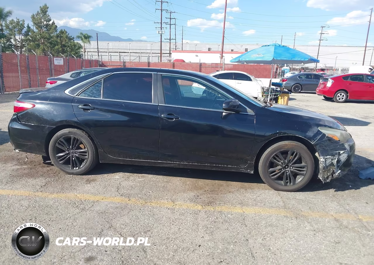 2016 Toyota Camry Se VIN:4T1BF1FK0GU173070 - 13