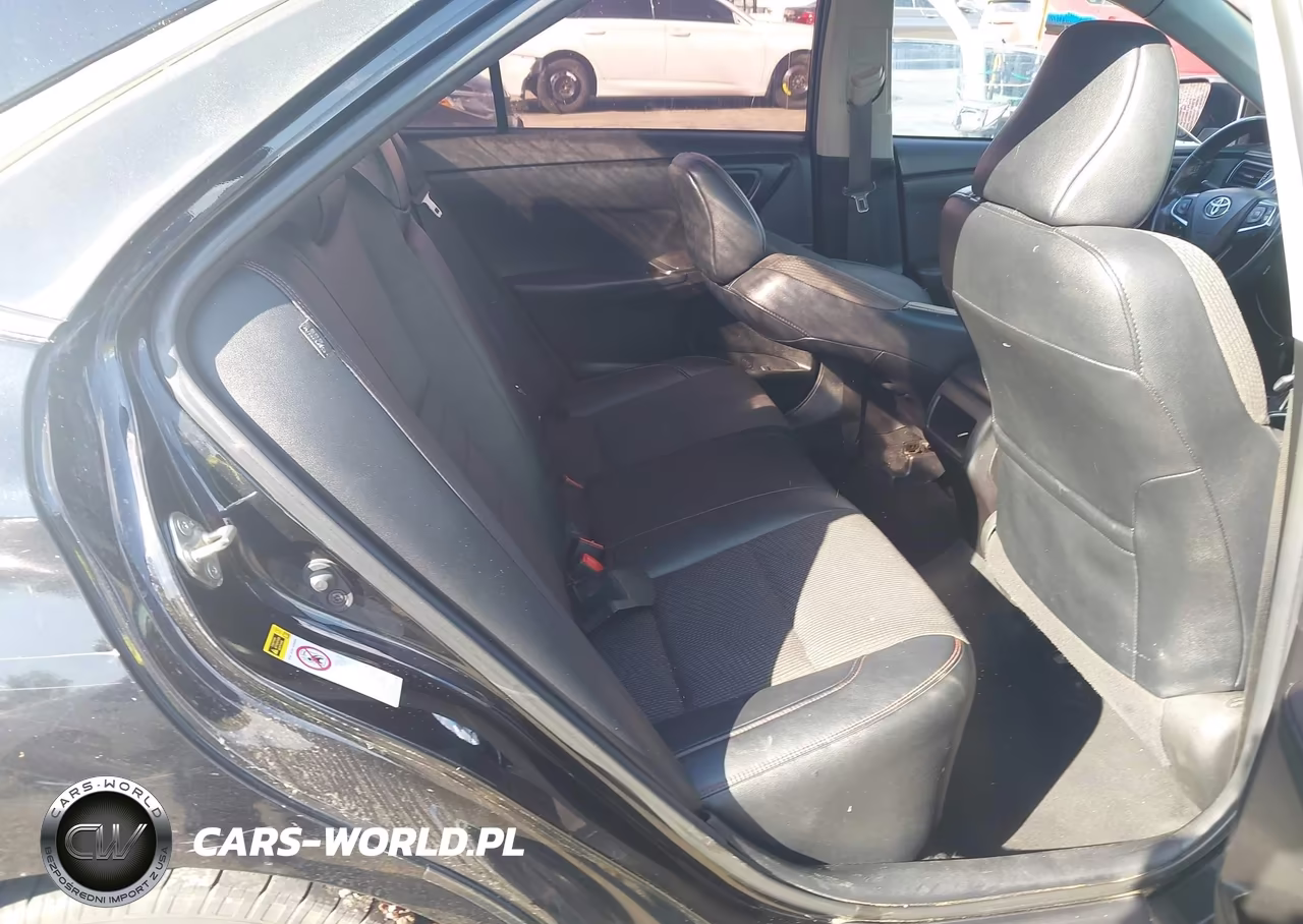 2016 Toyota Camry Se VIN:4T1BF1FK0GU173070 - 8