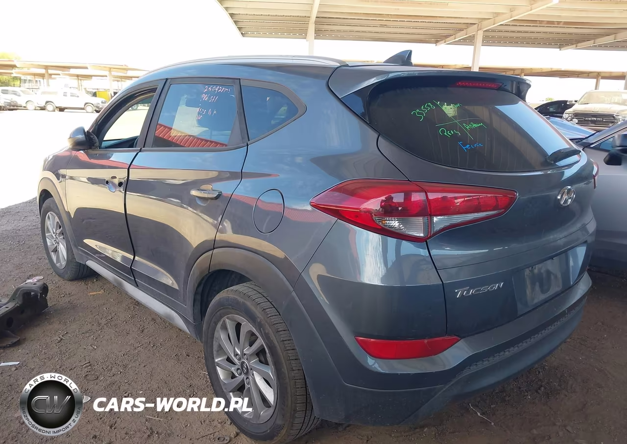 2018 Hyundai Tucson Sel VIN:KM8J33A48JU666575 - 3