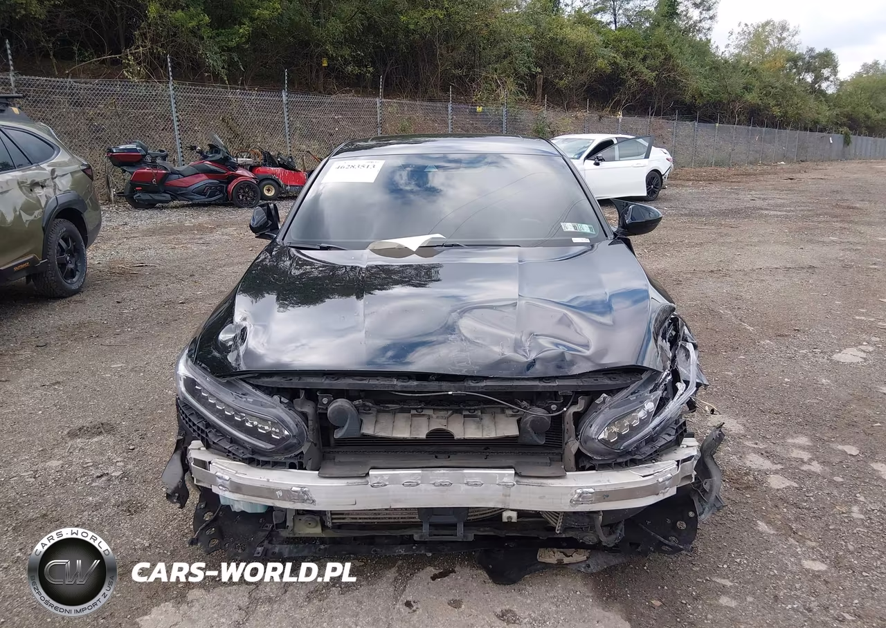 2018 Honda Accord Touring 2.0T VIN:1HGCV2F9XJA049848 - 13
