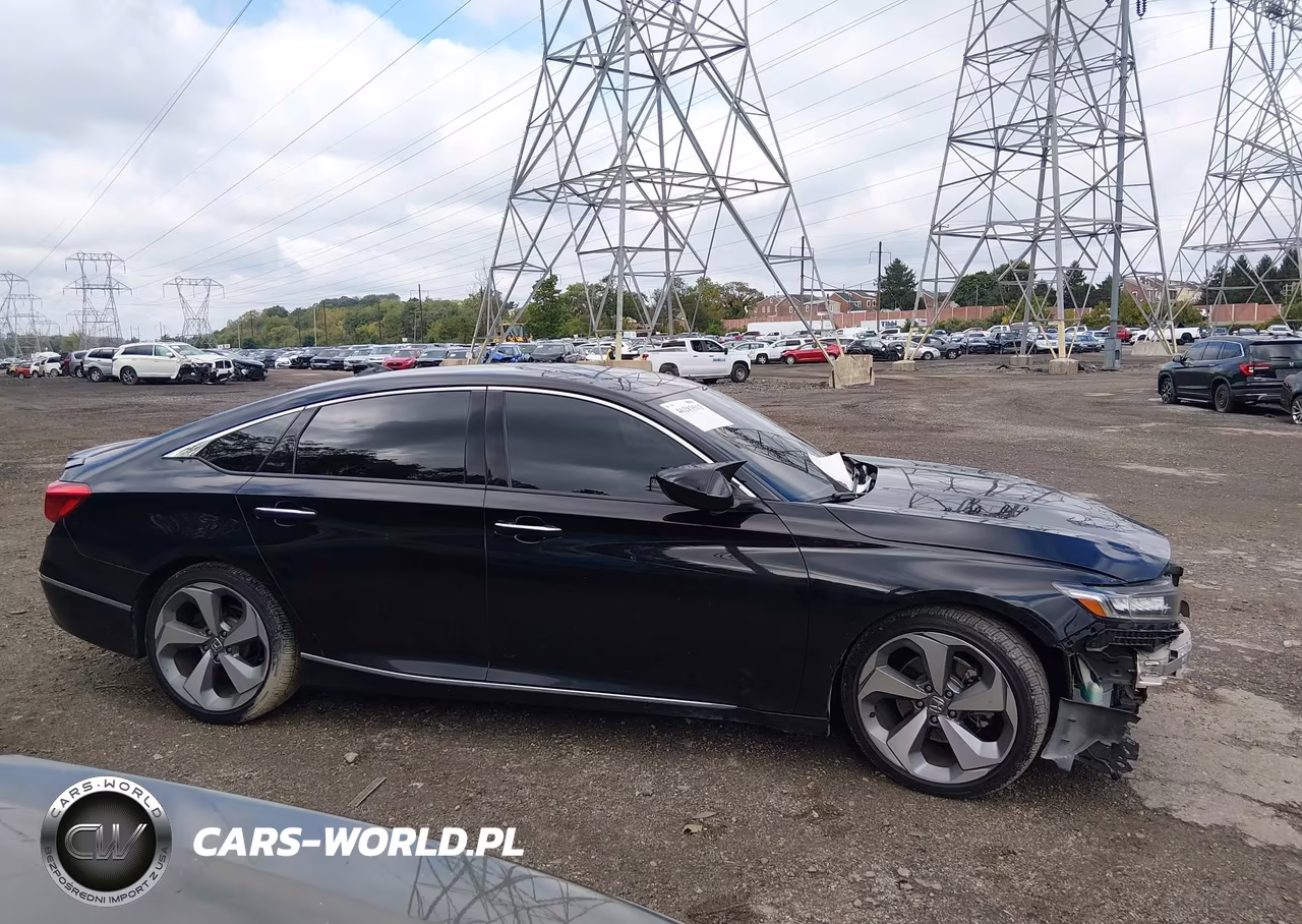 2018 Honda Accord Touring 2.0T VIN:1HGCV2F9XJA049848 - 14