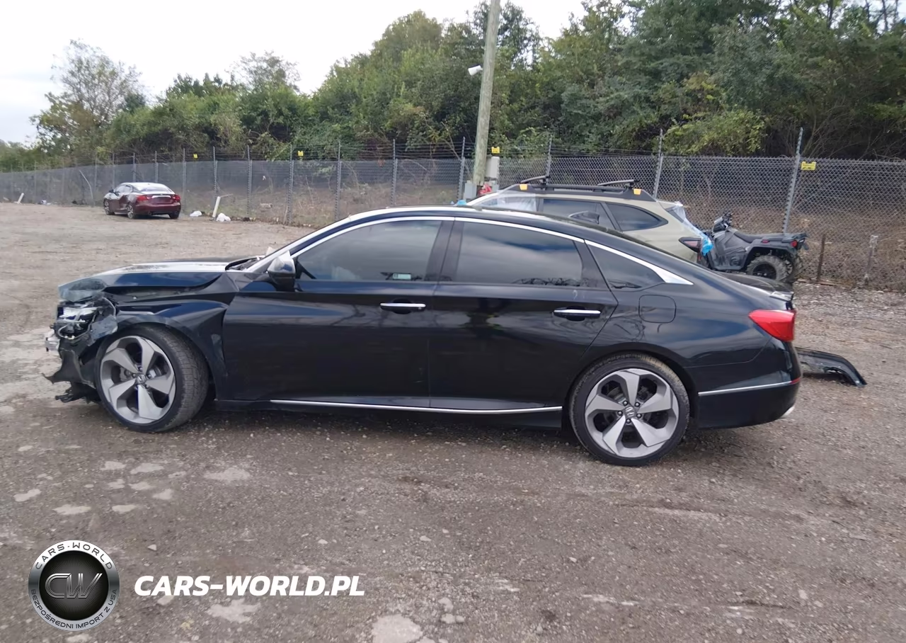 2018 Honda Accord Touring 2.0T VIN:1HGCV2F9XJA049848 - 15