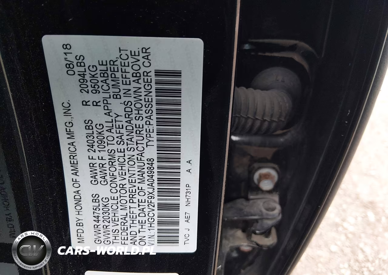 2018 Honda Accord Touring 2.0T VIN:1HGCV2F9XJA049848 - 9
