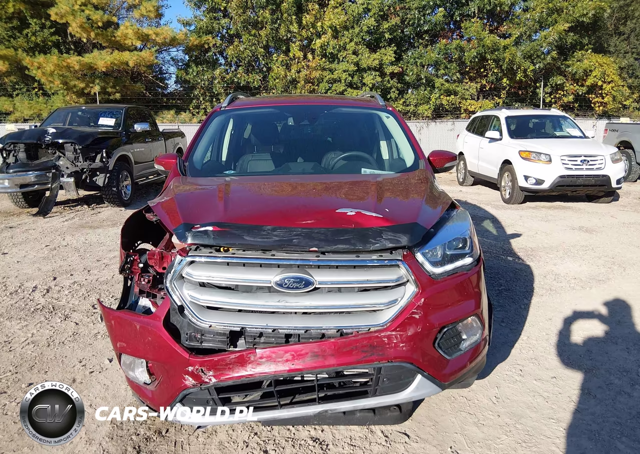 2018 Ford Escape Titanium VIN:1FMCU9J94JUD39935 - 13