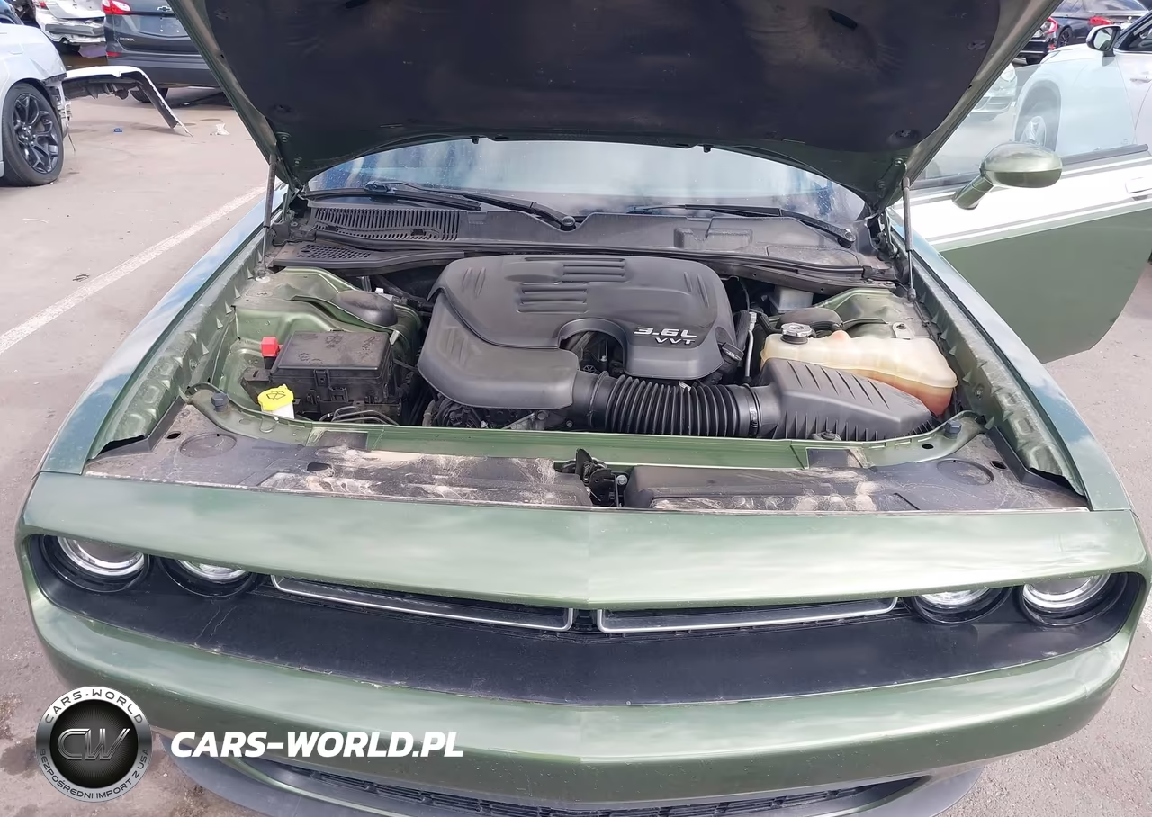 2021 Dodge Challenger Sxt VIN:2C3CDZAG1MH546992 - 10