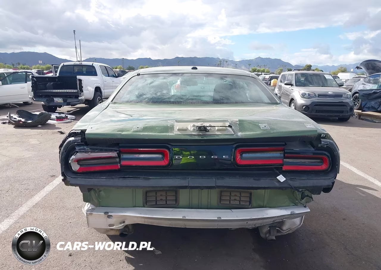 2021 Dodge Challenger Sxt VIN:2C3CDZAG1MH546992 - 17