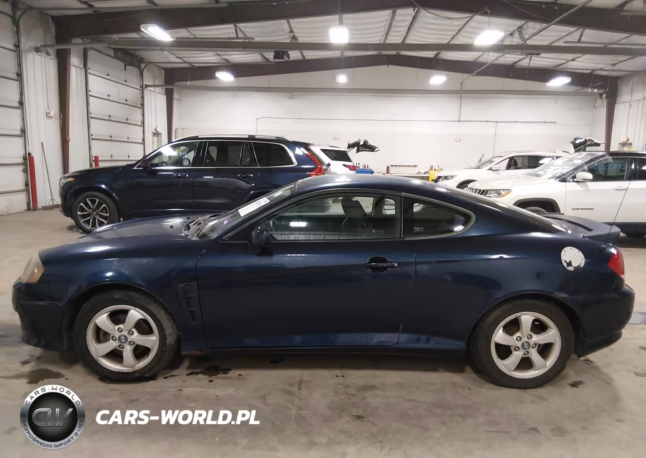 2005 Hyundai Tiburon Gs VIN:KMHHM65D95U157253 - 14