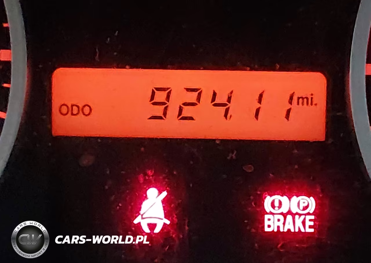2005 Hyundai Tiburon Gs VIN:KMHHM65D95U157253 - 15
