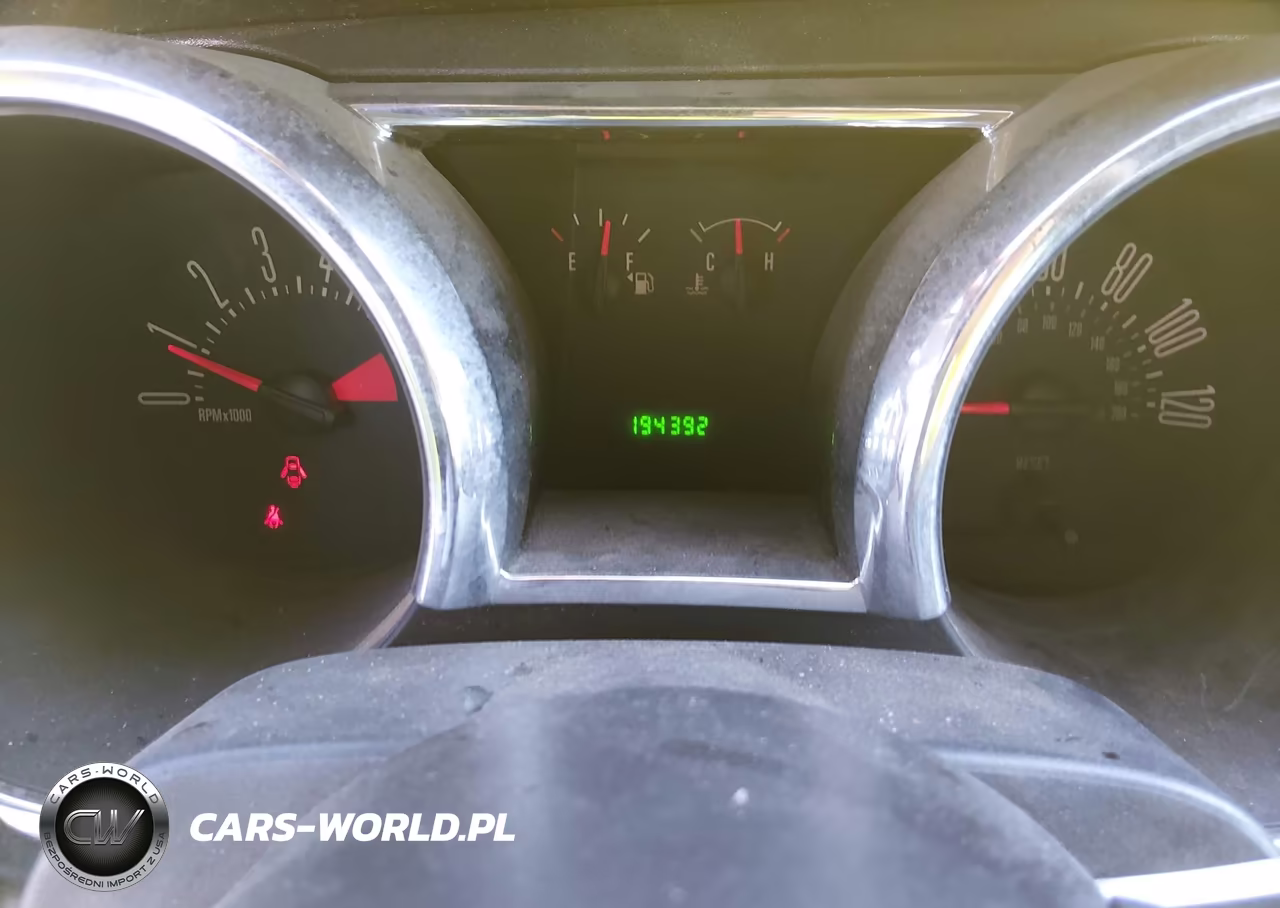 2005 Ford Mustang V6 Deluxe-V6 Premium VIN:1ZVFT80N855220554 - 7