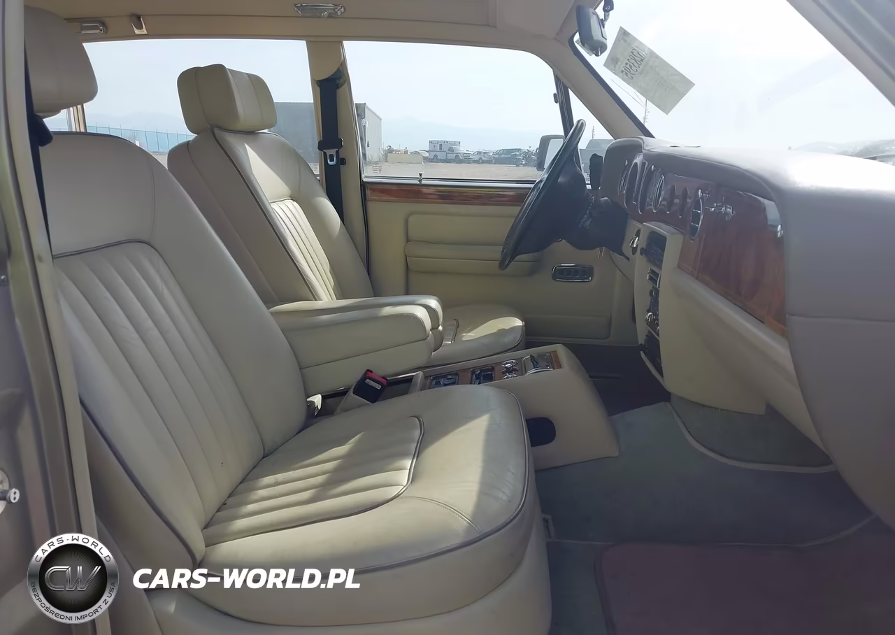 1991 Rolls-Royce Silver Spur VIN:SCAZN02D3MCX35768 - 5