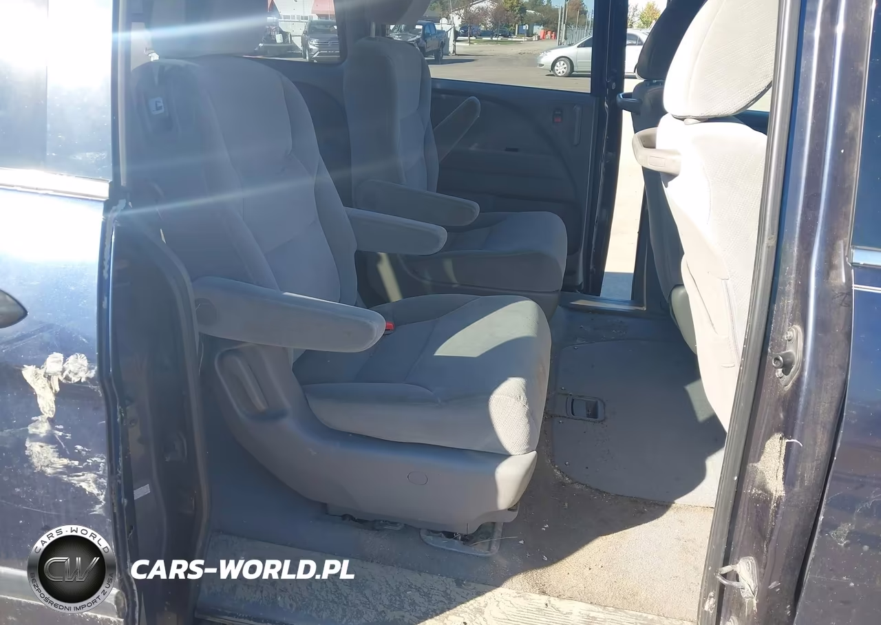 2008 Honda Odyssey Lx VIN:5FNRL382X8B021764 - 8