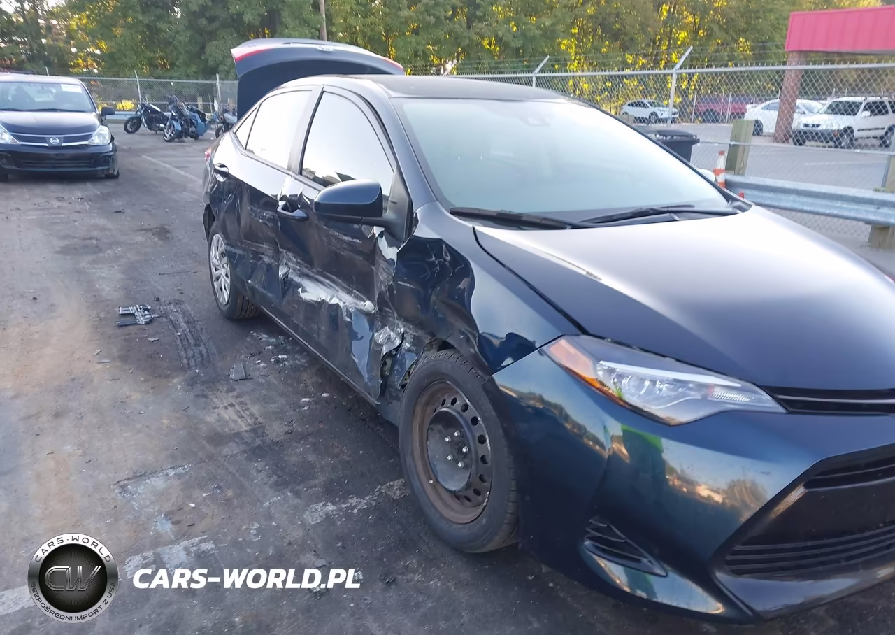 2017 Toyota Corolla Le VIN:2T1BURHE7HC953369 - 21