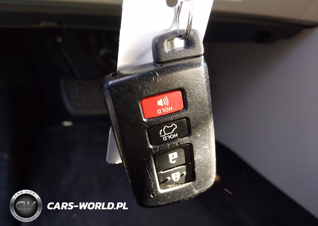 2016 Toyota Highlander Xle V6 VIN:5TDJKRFH2GS325725 - 11