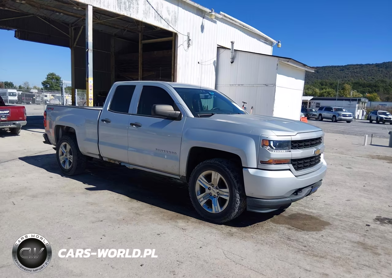 2016 Chevrolet Silverado 1500 Custom