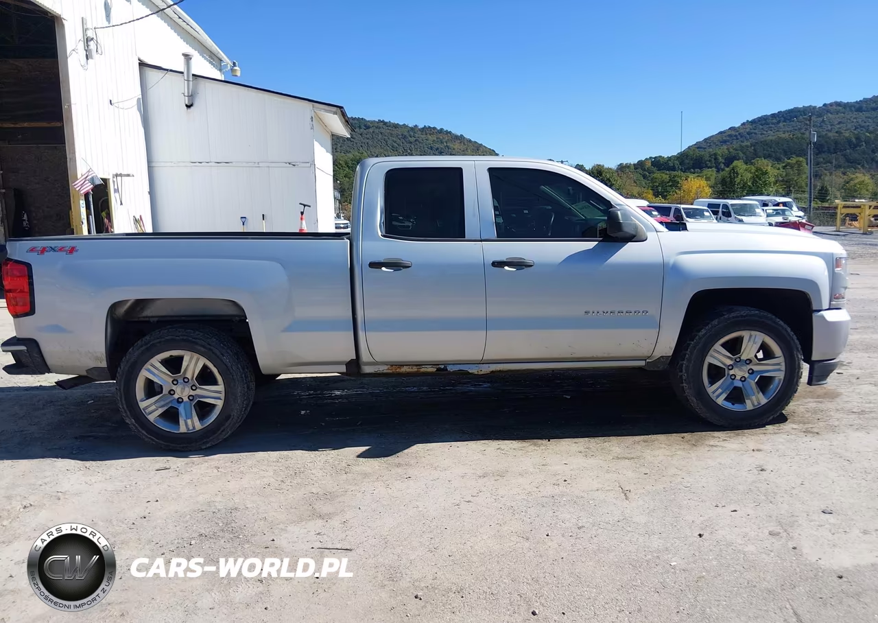 2016 Chevrolet Silverado 1500 Custom VIN:1GCVKPECXGZ307032 - 13
