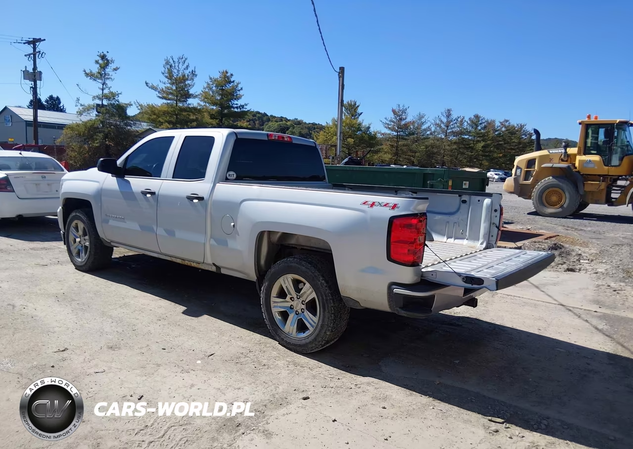 2016 Chevrolet Silverado 1500 Custom VIN:1GCVKPECXGZ307032 - 3