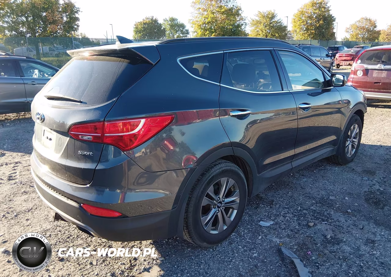 2016 Hyundai Santa Fe Sport 2.4L VIN:5XYZU3LB6GG330966 - 4