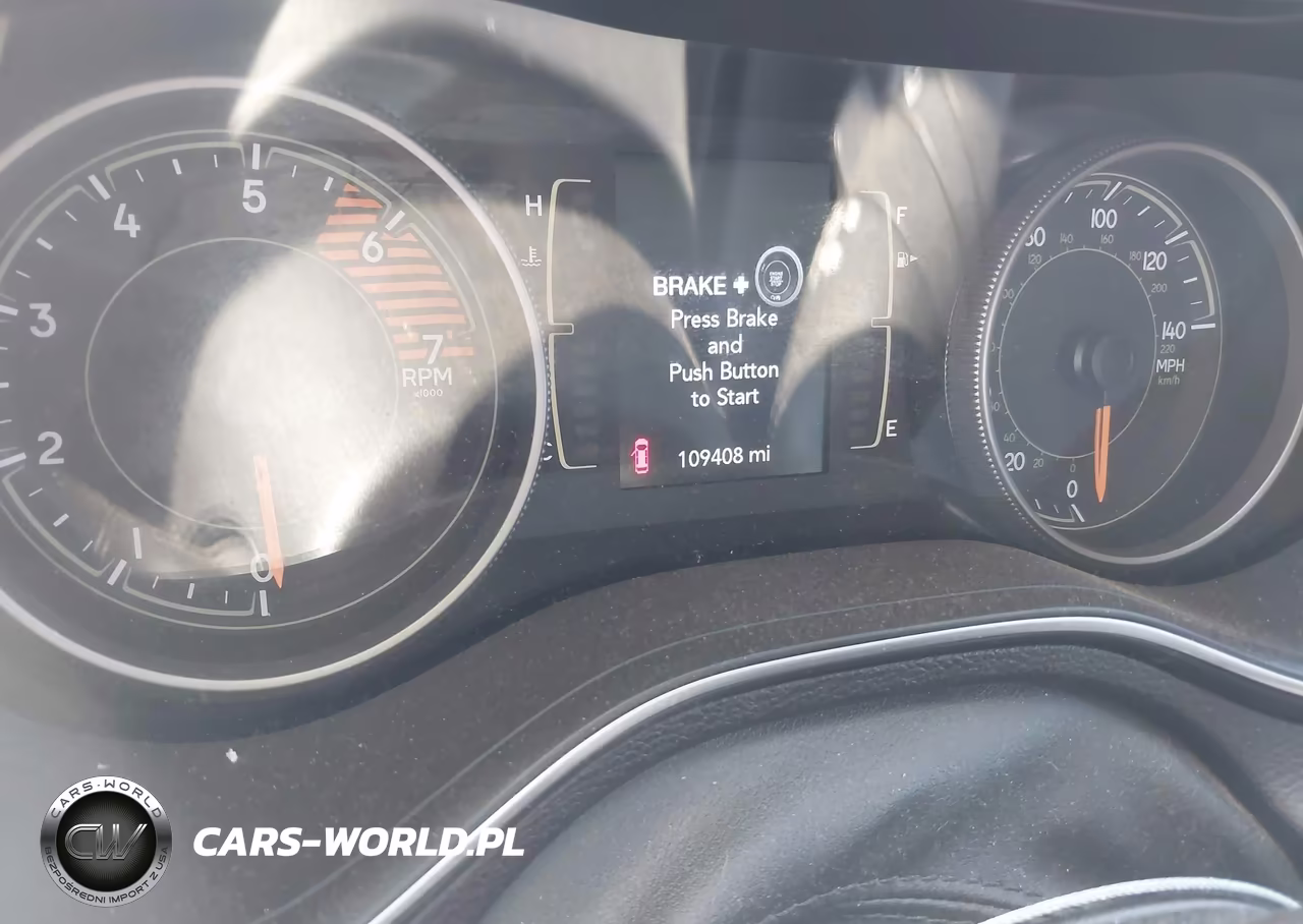 2019 Jeep Cherokee Latitude Plus Fwd VIN:1C4PJLLN3KD119497 - 7