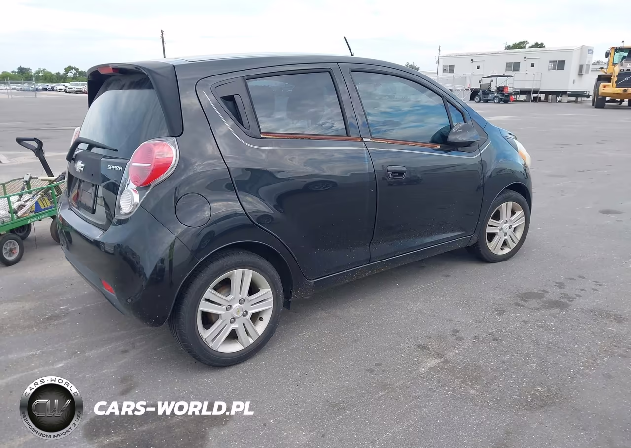 2014 Chevrolet Spark Ls Auto VIN:KL8CB6S9XEC565389 - 4