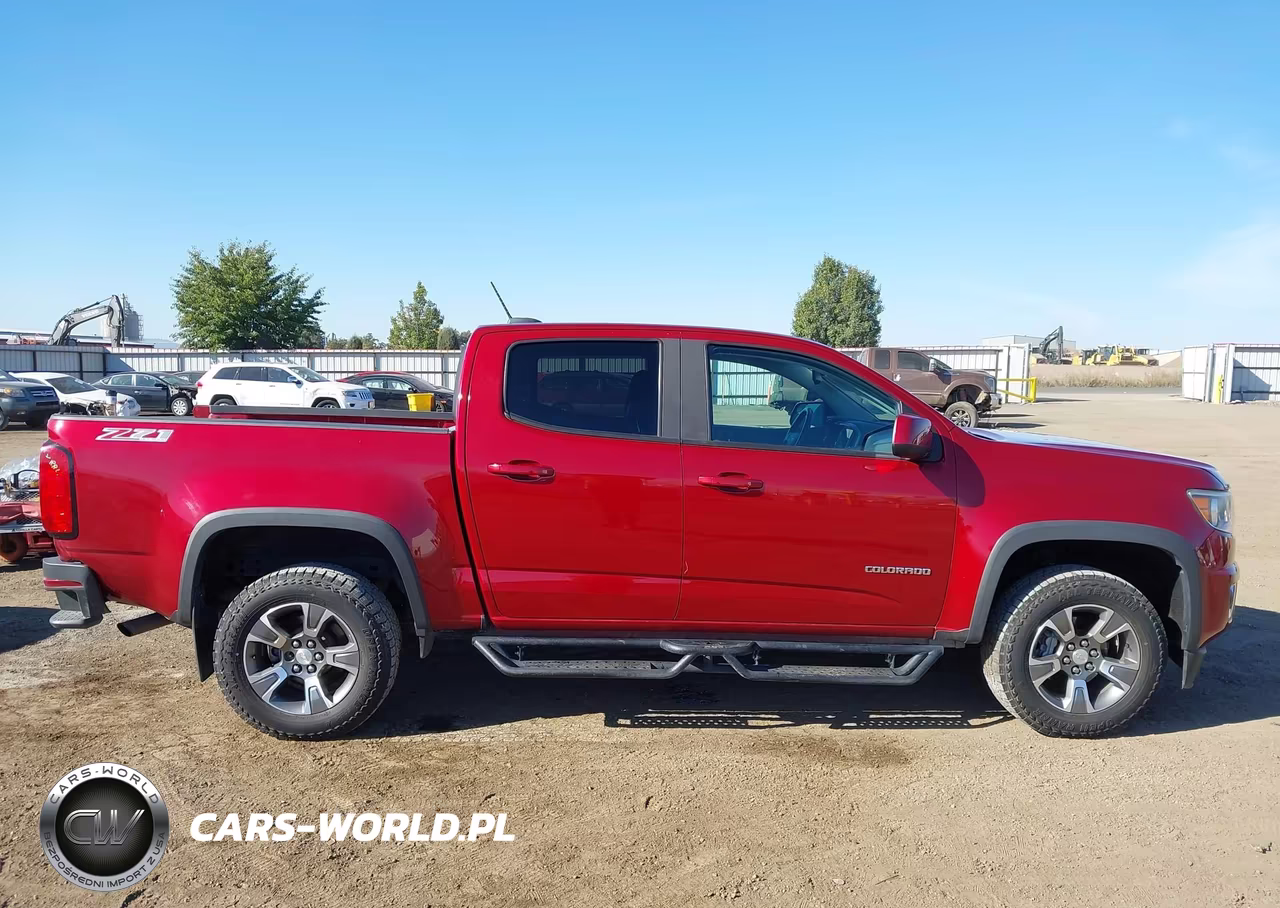 2019 Chevrolet Colorado Z71 VIN:1GCGTDEN9K1348345 - 14