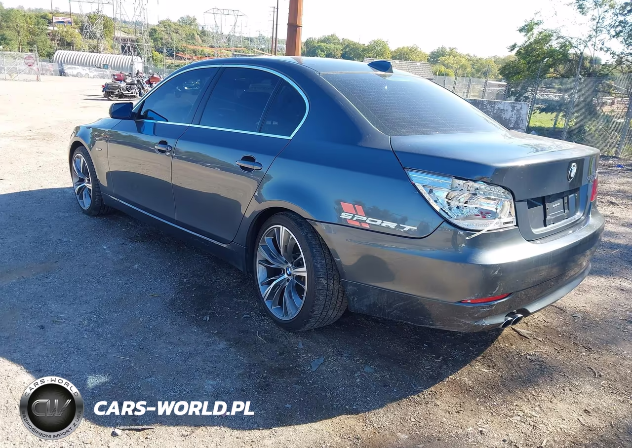 2008 BMW 528Xi VIN:WBANV13598CZ53785 - 3