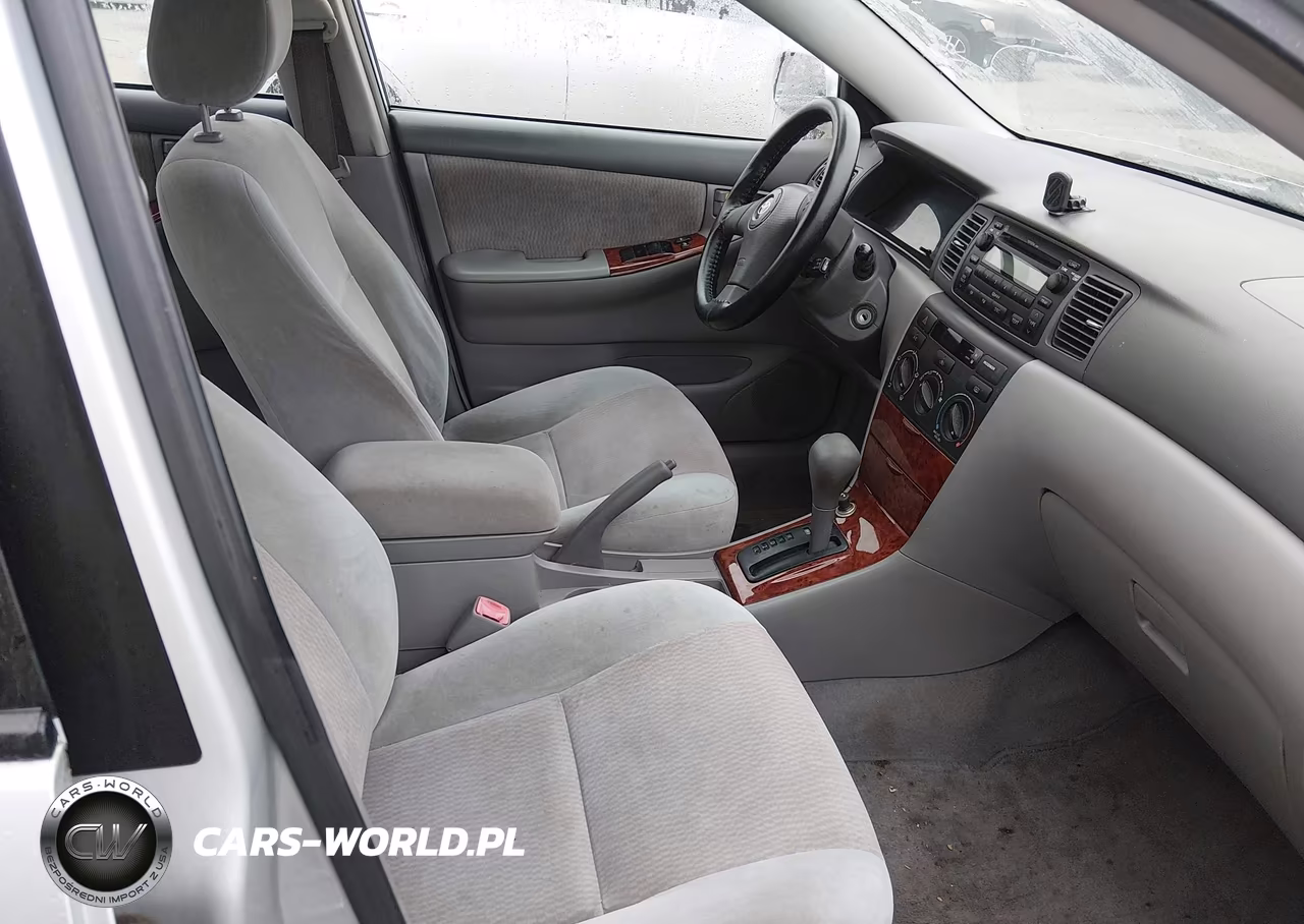 2007 Toyota Corolla Le VIN:1NXBR32E07Z881810 - 5