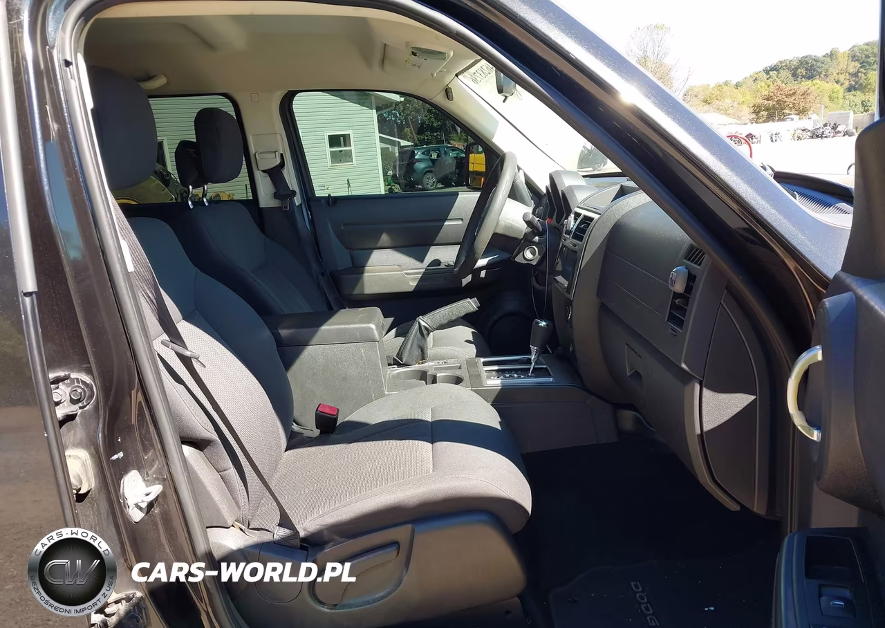 2011 Dodge Nitro Heat VIN:1D4PU4GK2BW549610 - 5