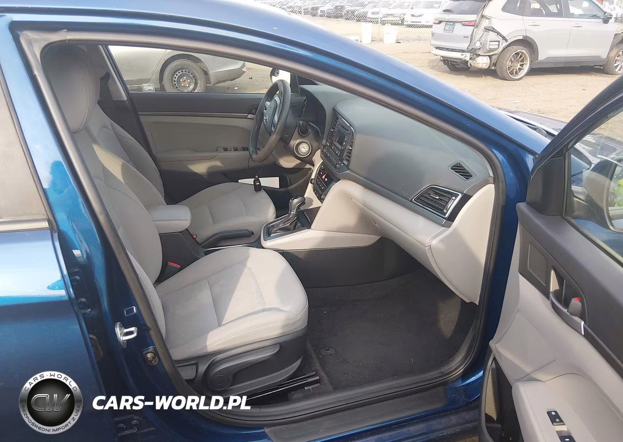 2017 Hyundai Elantra Se VIN:5NPD74LF7HH155812 - 5