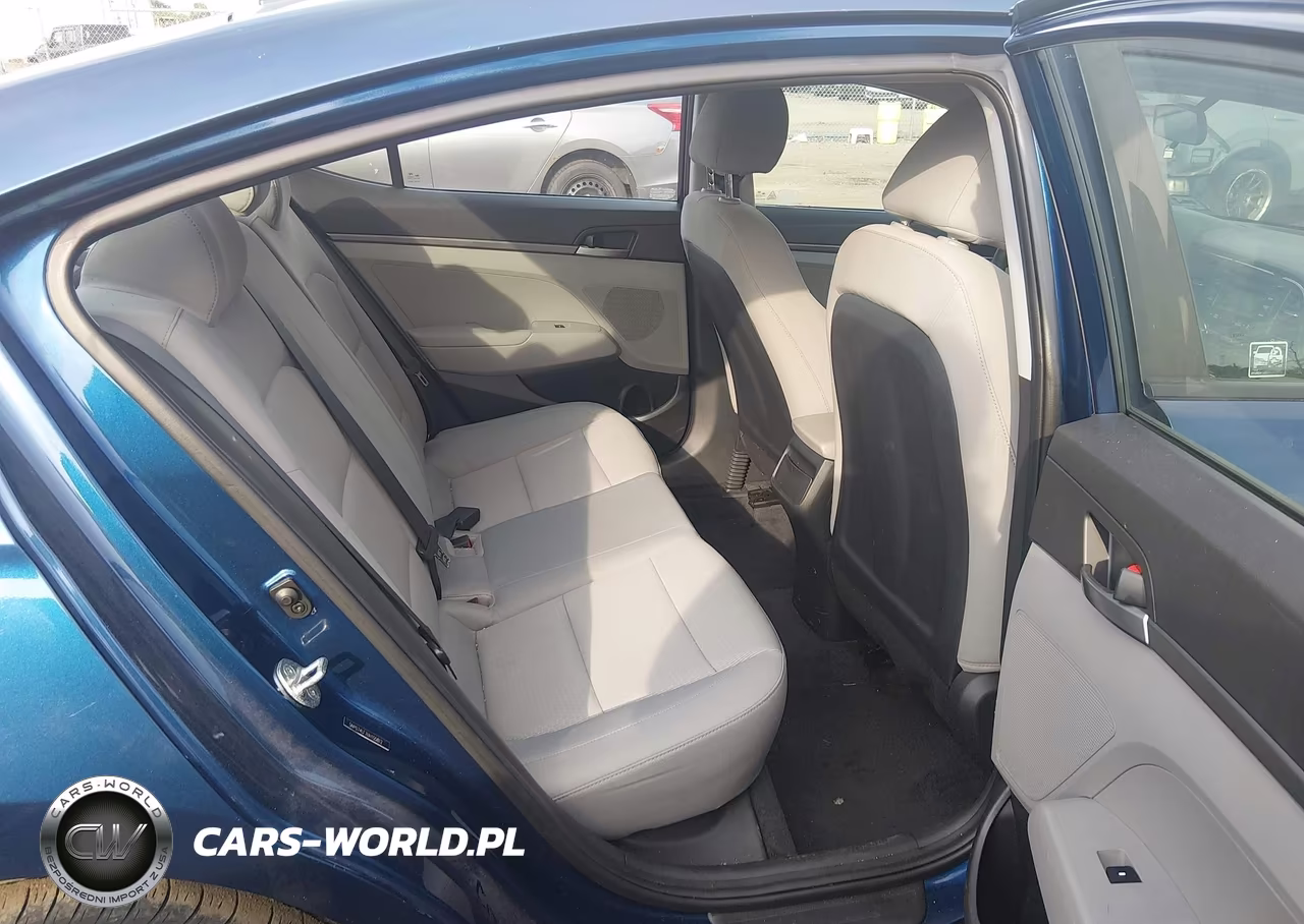 2017 Hyundai Elantra Se VIN:5NPD74LF7HH155812 - 8