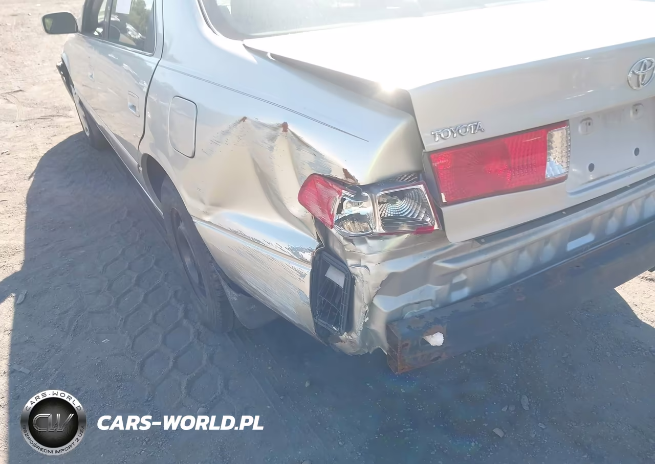 2000 Toyota Camry Ce VIN:4T1BG22K3YU010634 - 13