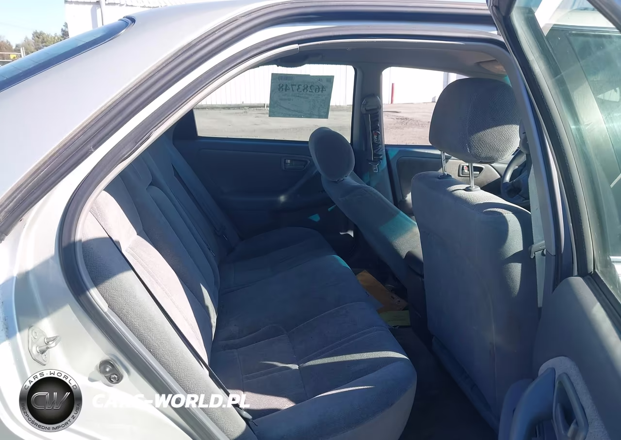 2000 Toyota Camry Ce VIN:4T1BG22K3YU010634 - 8