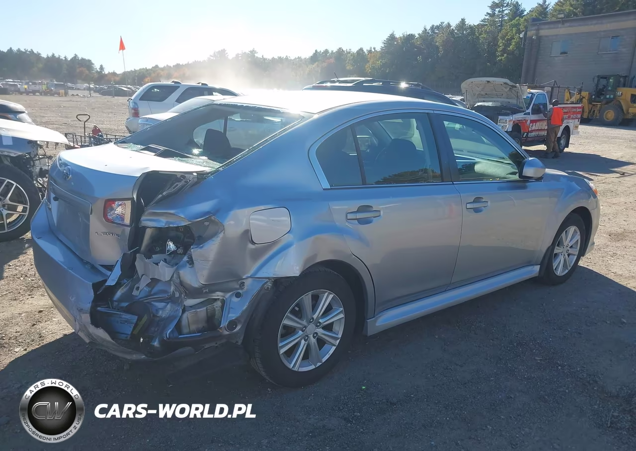 2012 Subaru Legacy 2.5I Premium VIN:4S3BMBC67C3015753 - 4